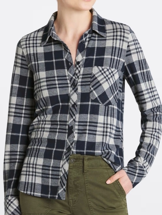 cosmic blue love Tops - Cosmic Blue Love Harper Knit Button Down‎ Plaid Shirt Size M Cream Navy